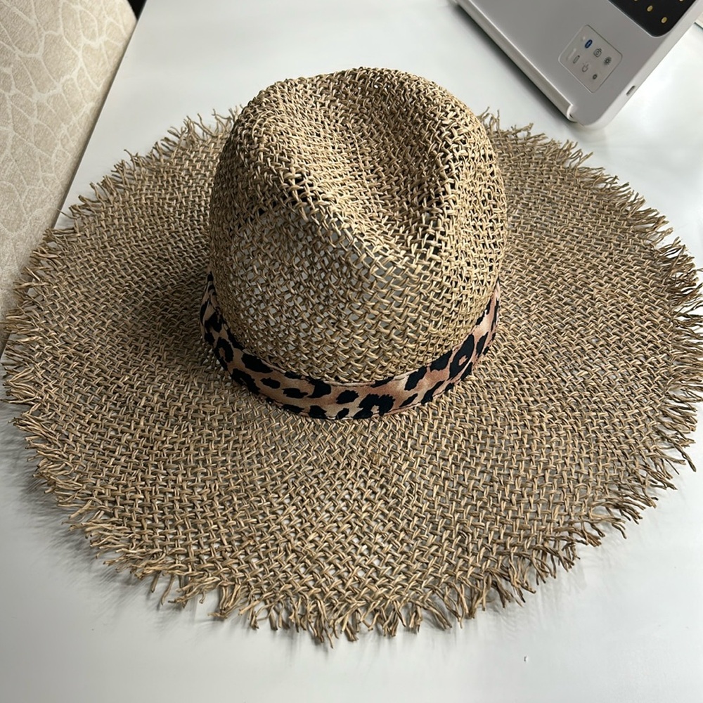 Straw hat